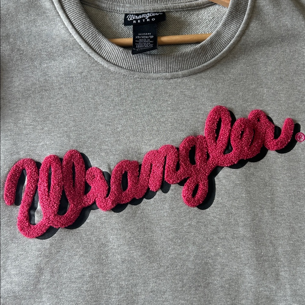 Wrangler XS Retro Logo Heather Gray Crewneck with Bright Pink Writing - Picture 3 of 5